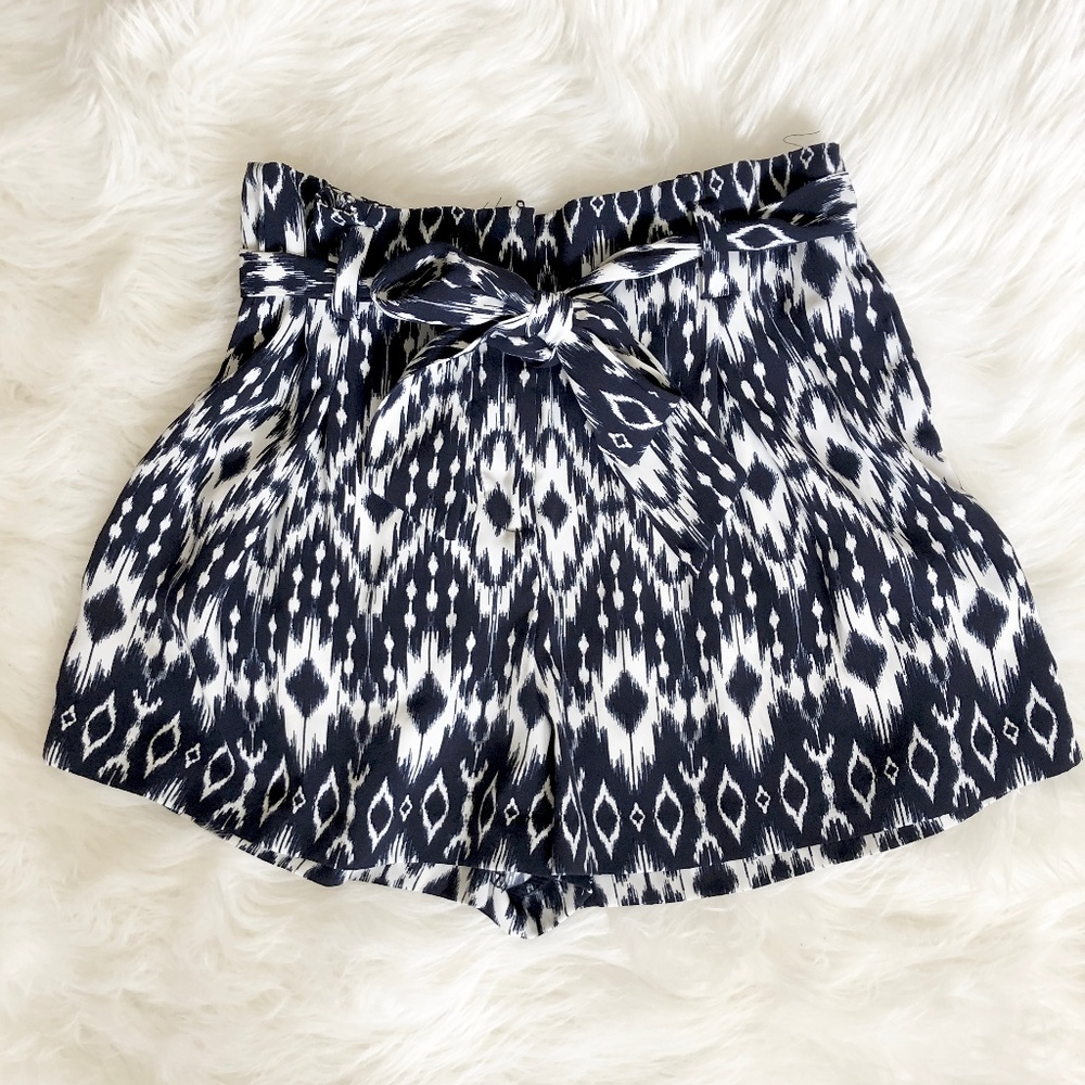 SILK HIGH WAISTED TIE SHORTS